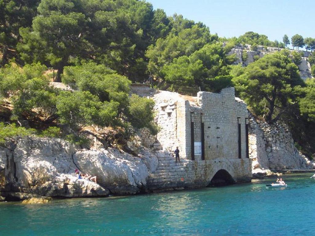 1 Les Calanques entre Marseille et Cassis 1_000028.jpg
